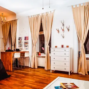 Hotel Wohnen Im Herzen Von