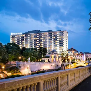Intercontinental By Ihg Hotell