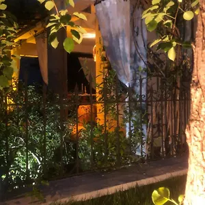  Oda ve Kahvaltı Sakız Kızı Butik Türkiye