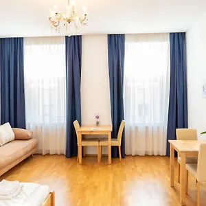 Apartment Che